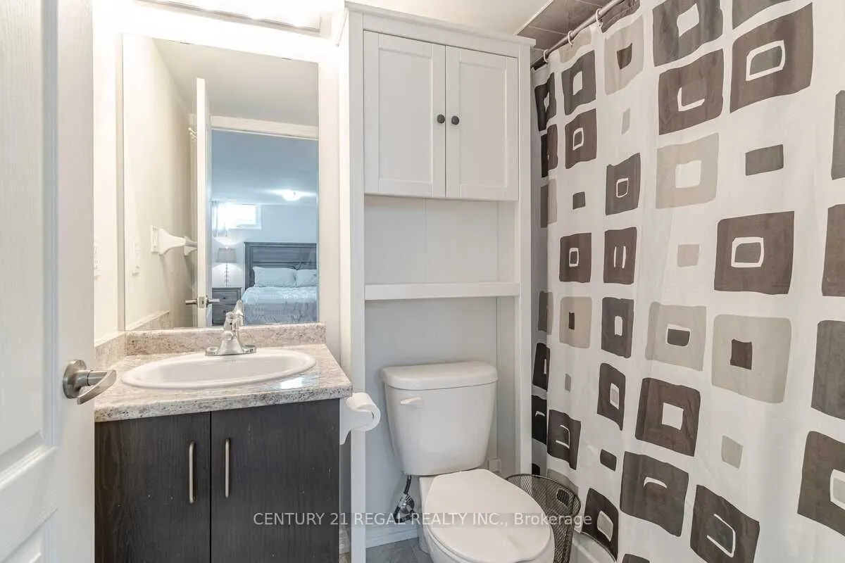 11 Applewood Lane, #112