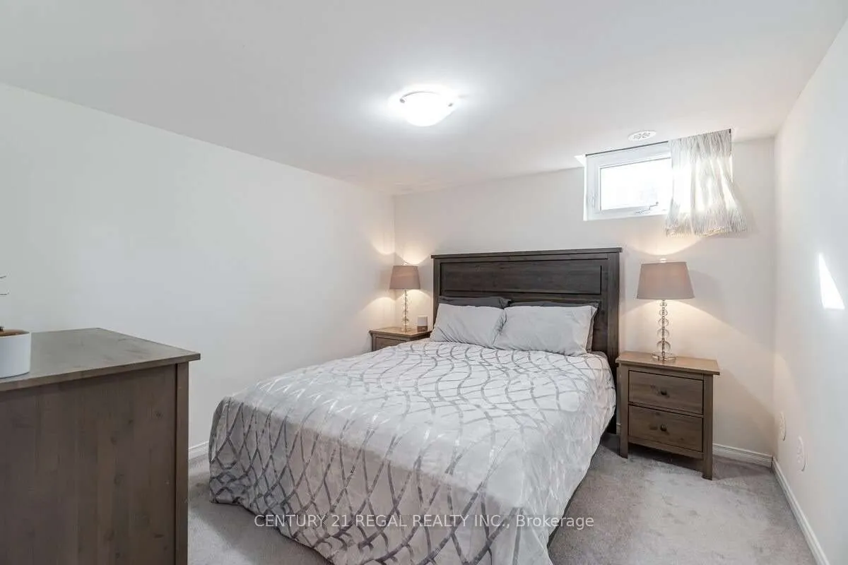 11 Applewood Lane, #112