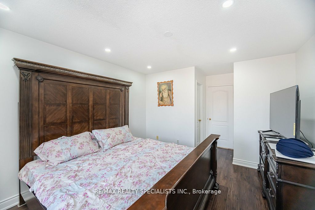 27 Coachwhip Road