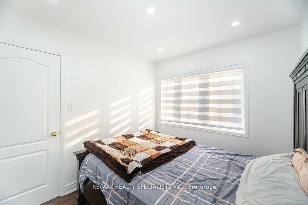27 Coachwhip Road