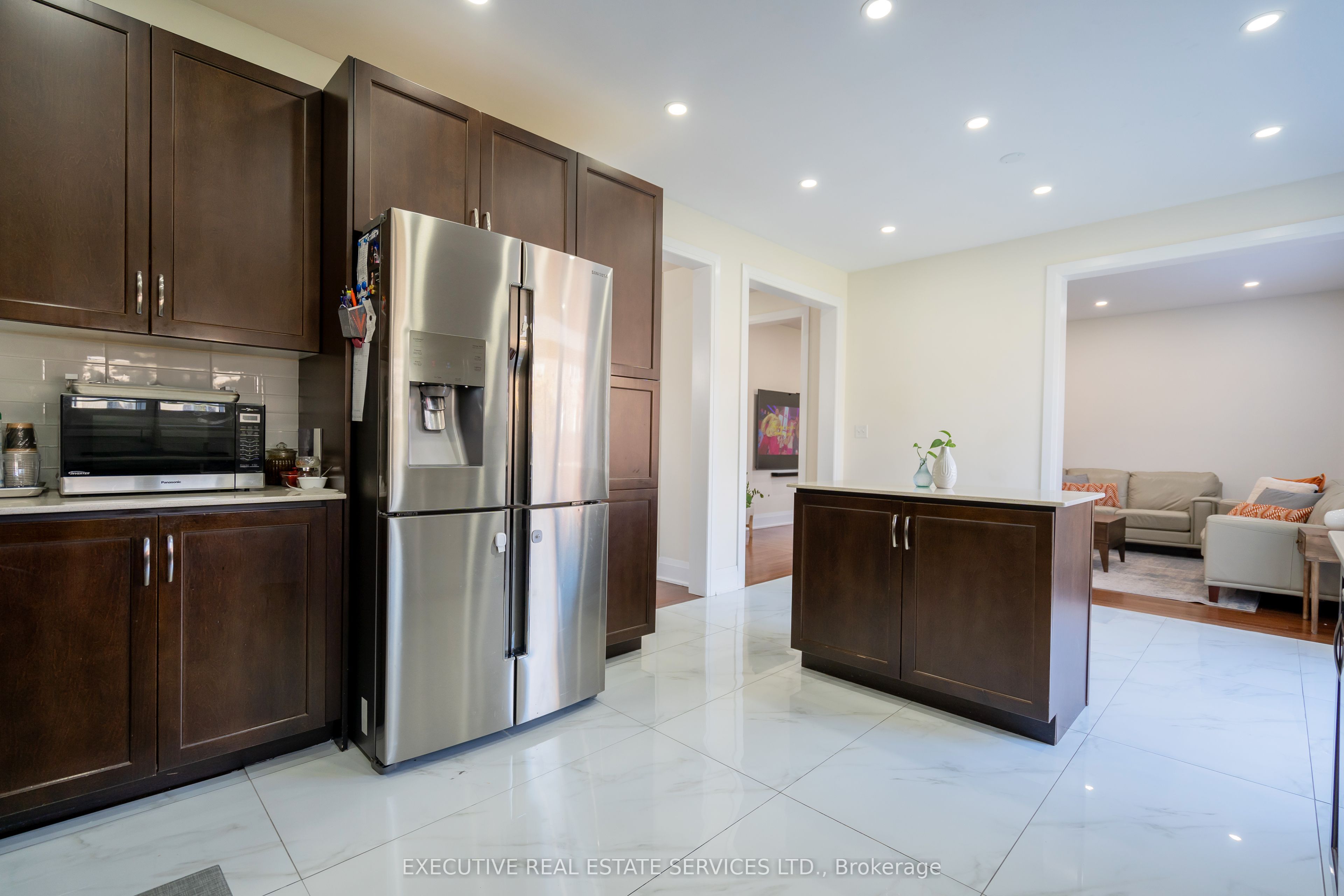 11 Goodsway Trail