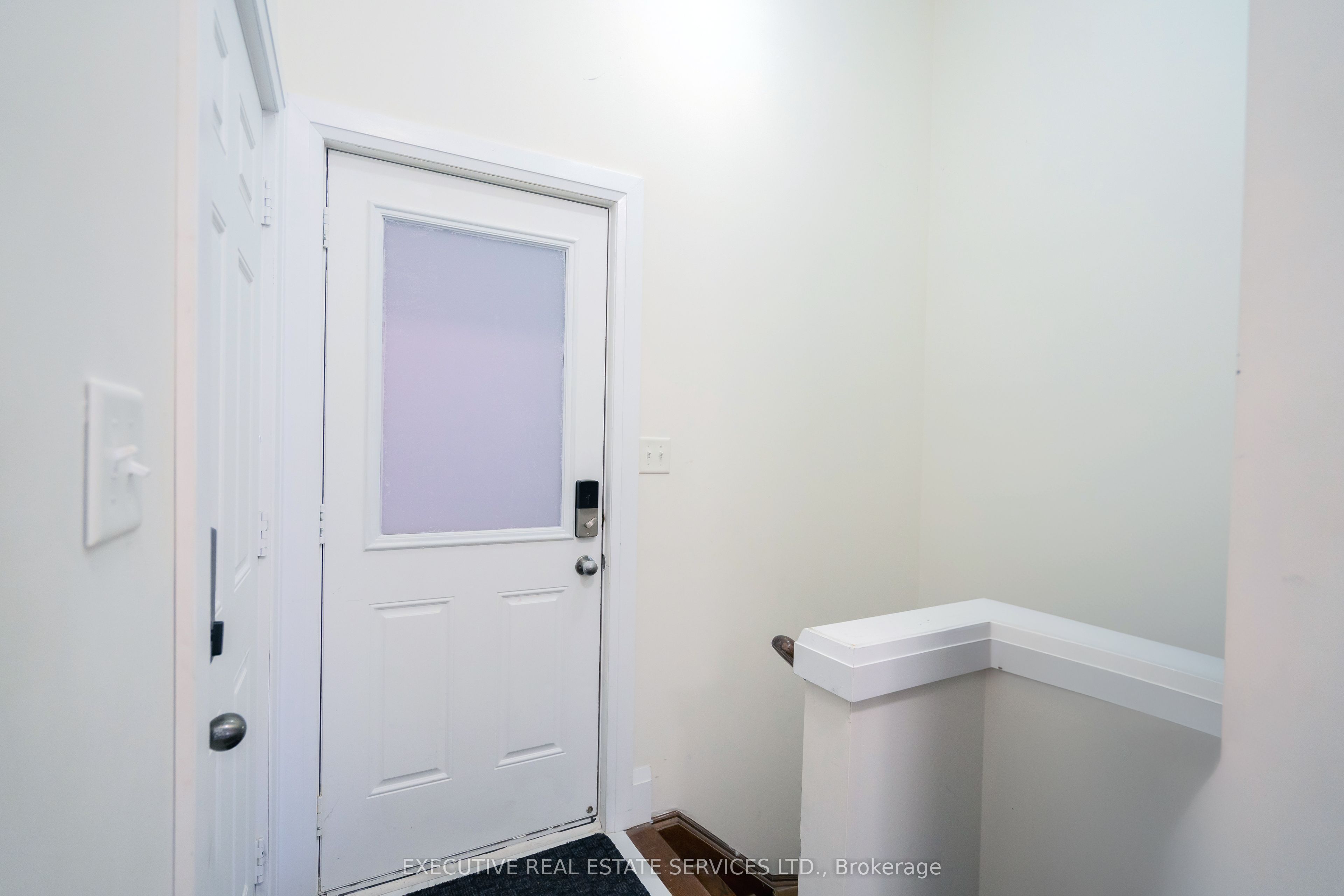 11 Goodsway Trail