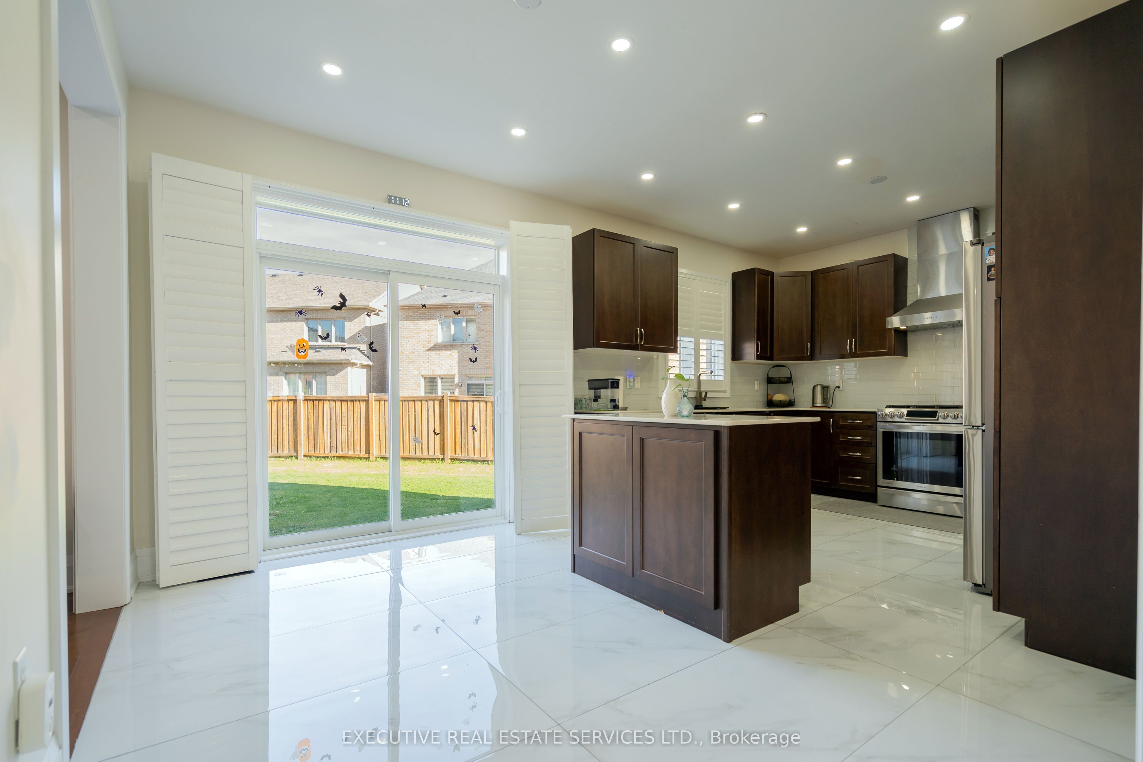11 Goodsway Trail