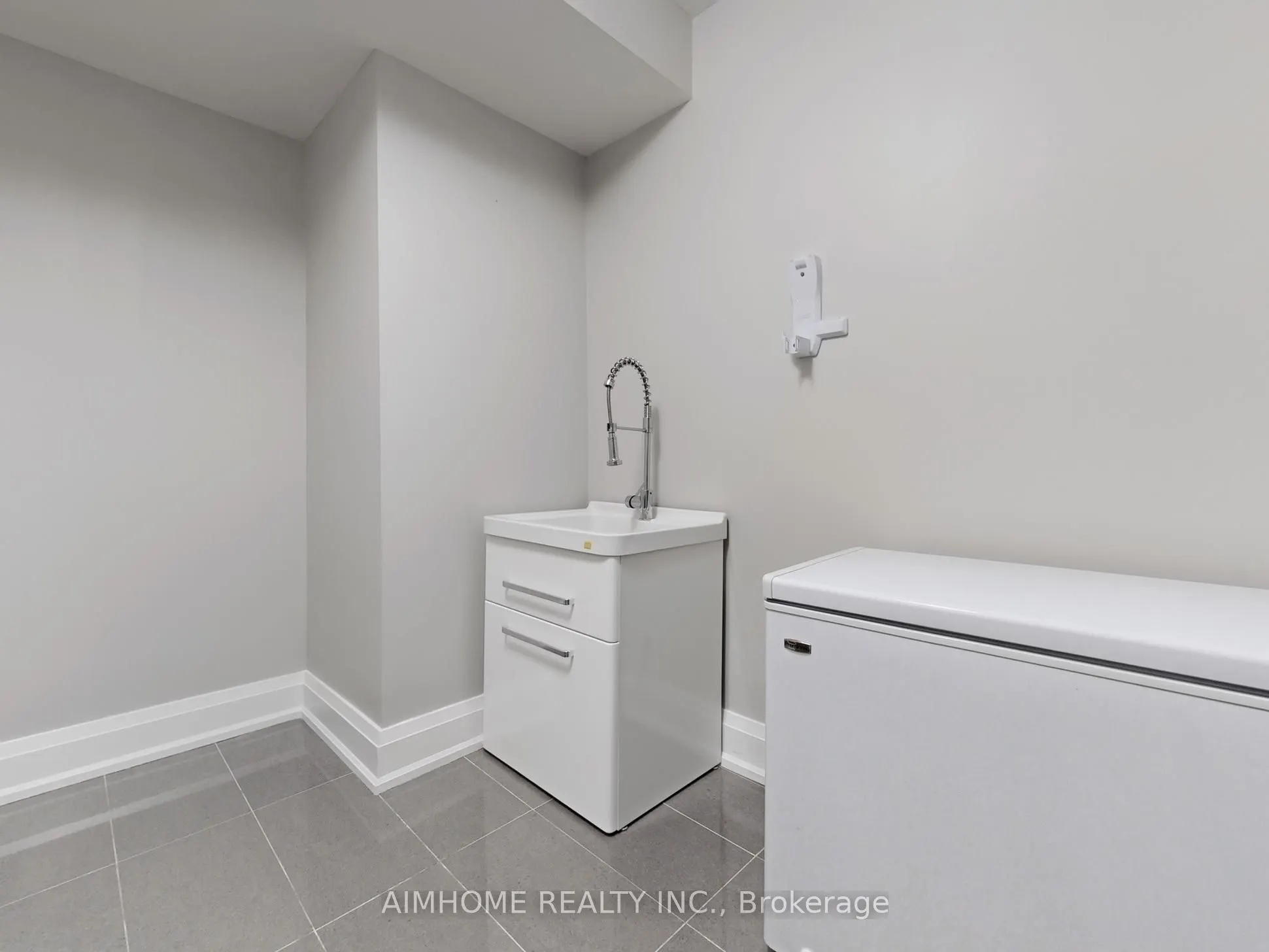 105 Ashbourne Drive