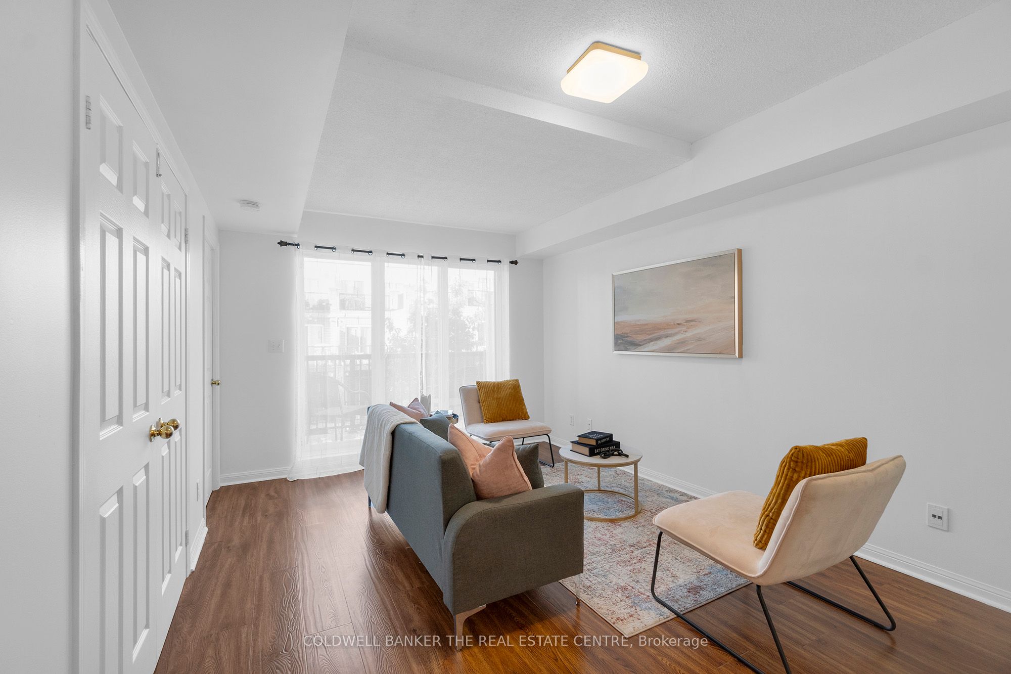 3047 Finch Avenue W, #2057