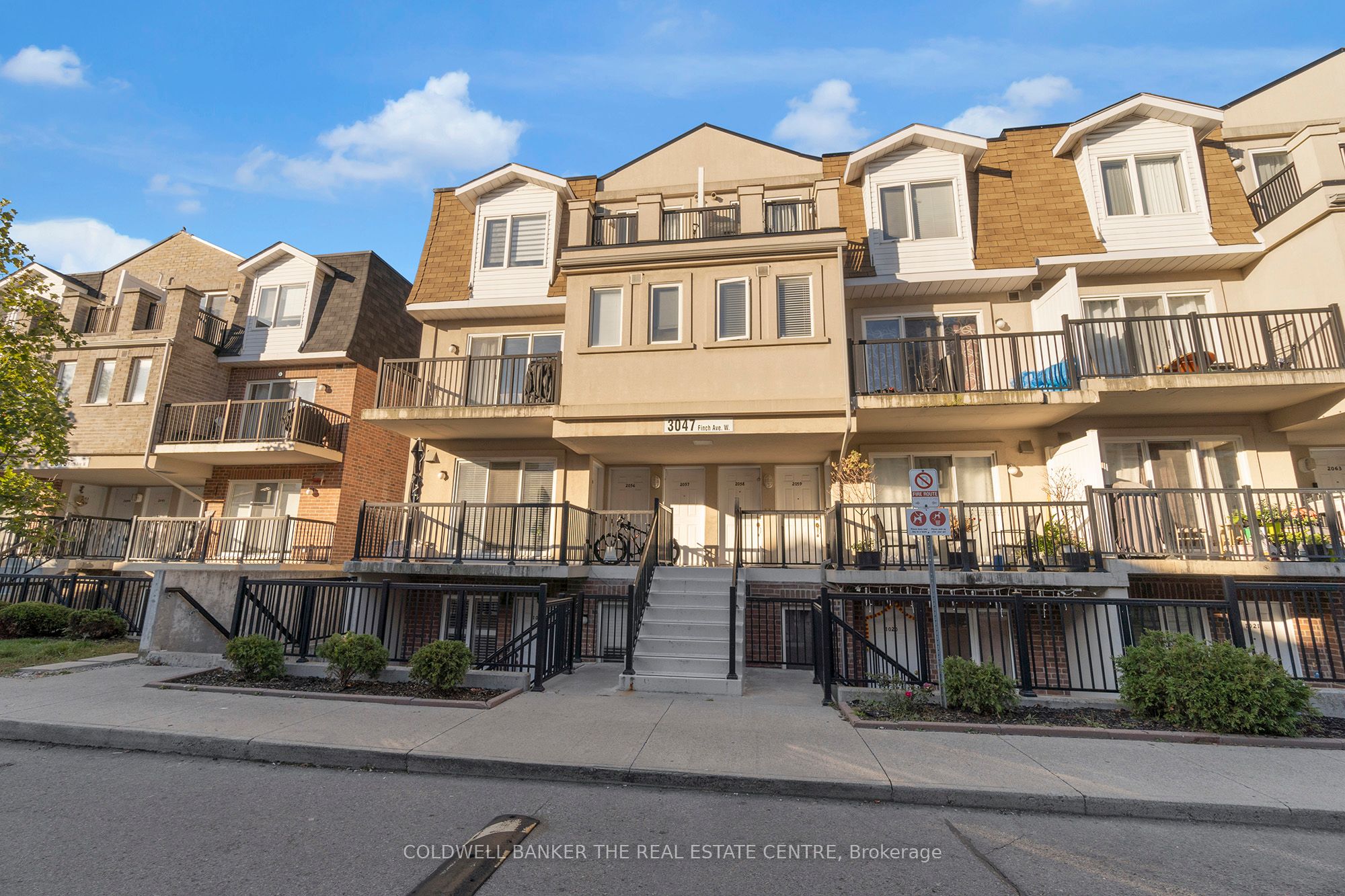 3047 Finch Avenue W, #2057