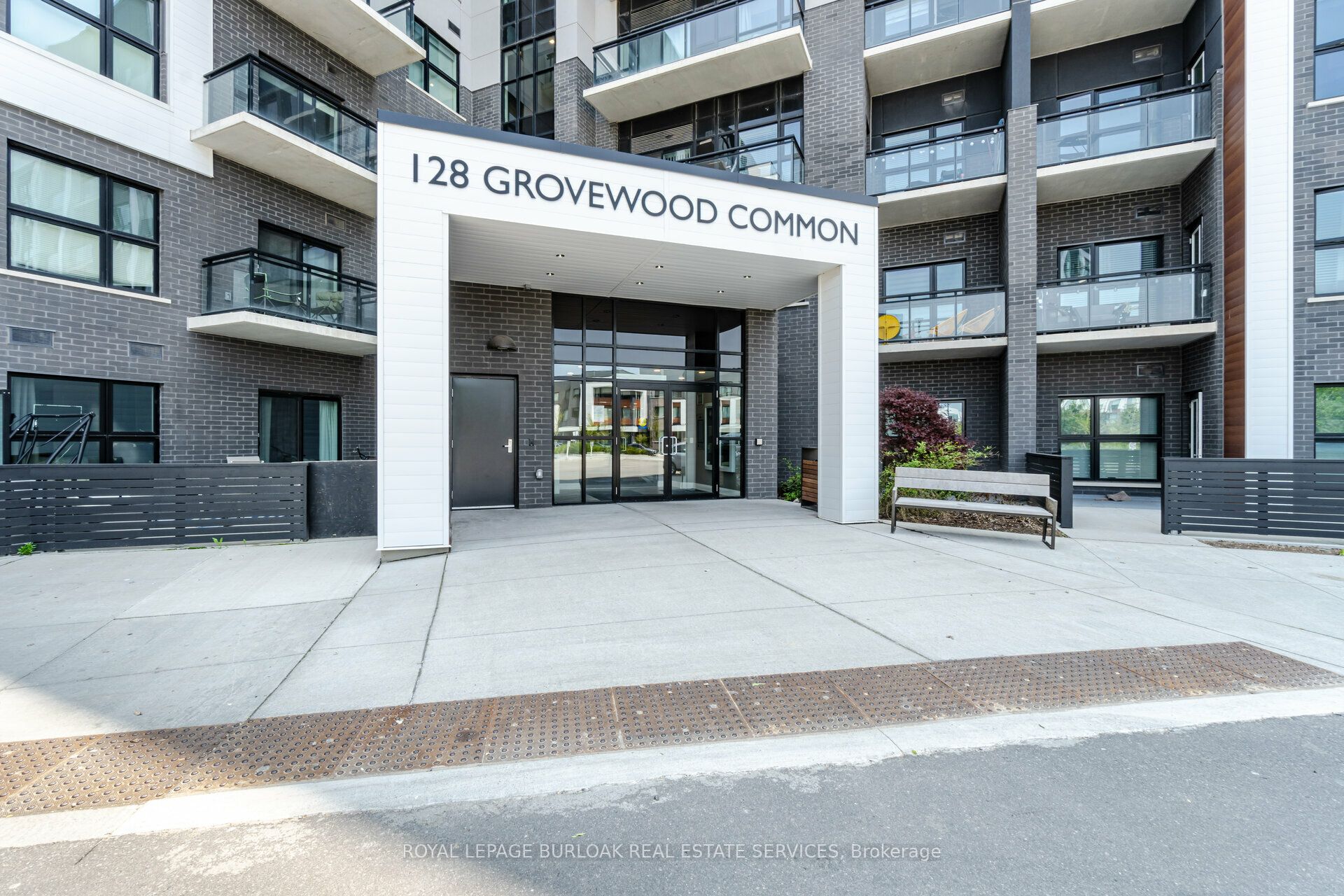 128 Grovewood Common, #131