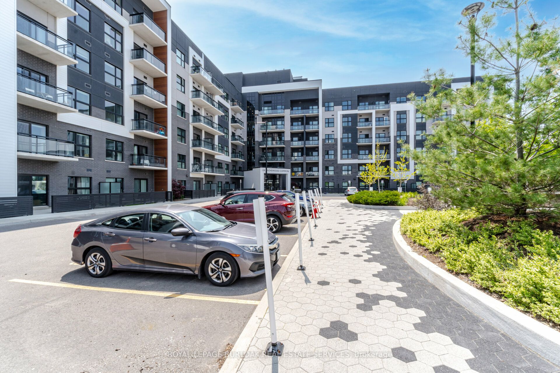 128 Grovewood Common, #131