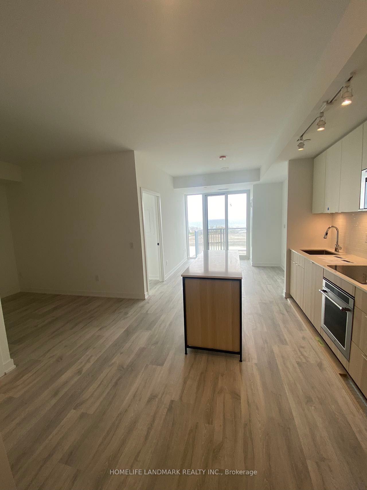 220 Missinnihe Way #1009