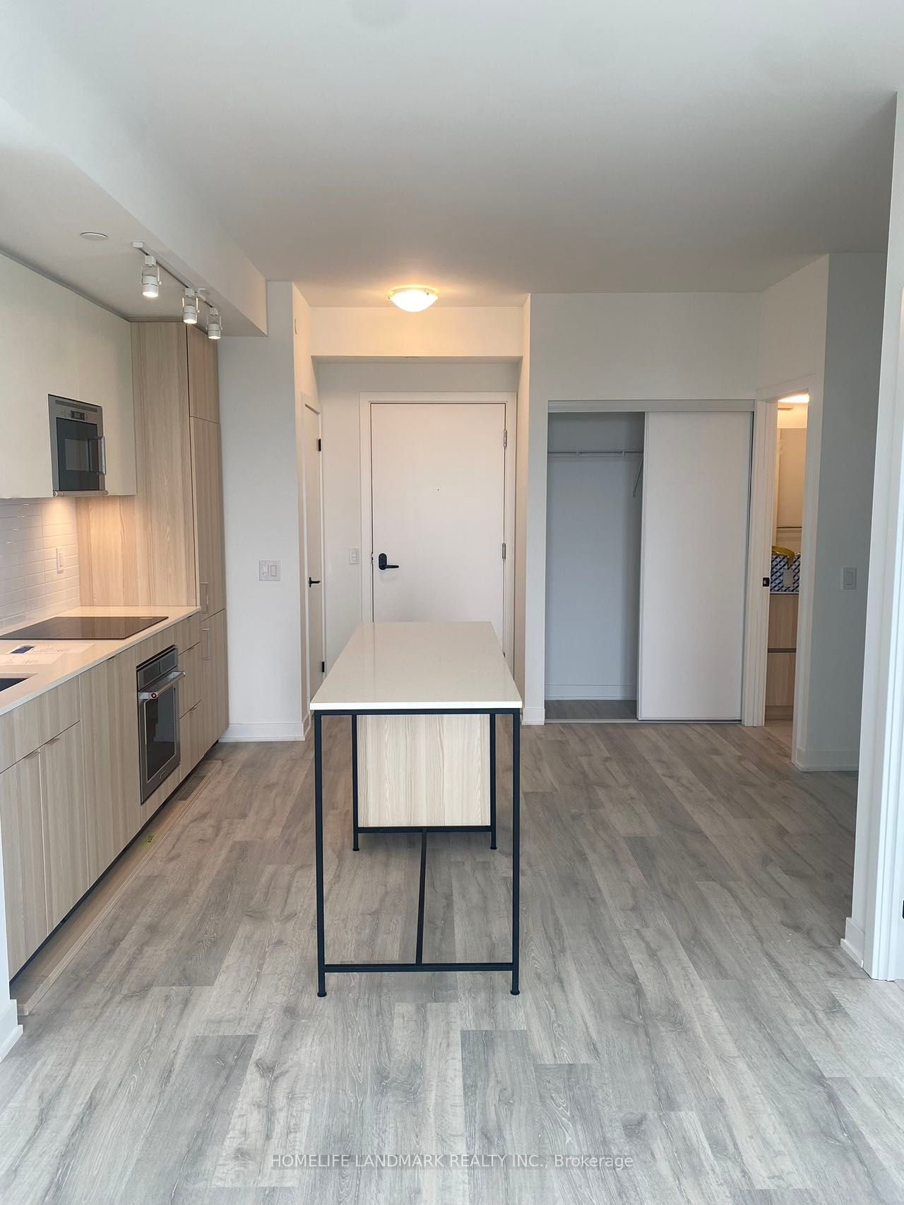 220 Missinnihe Way #1009