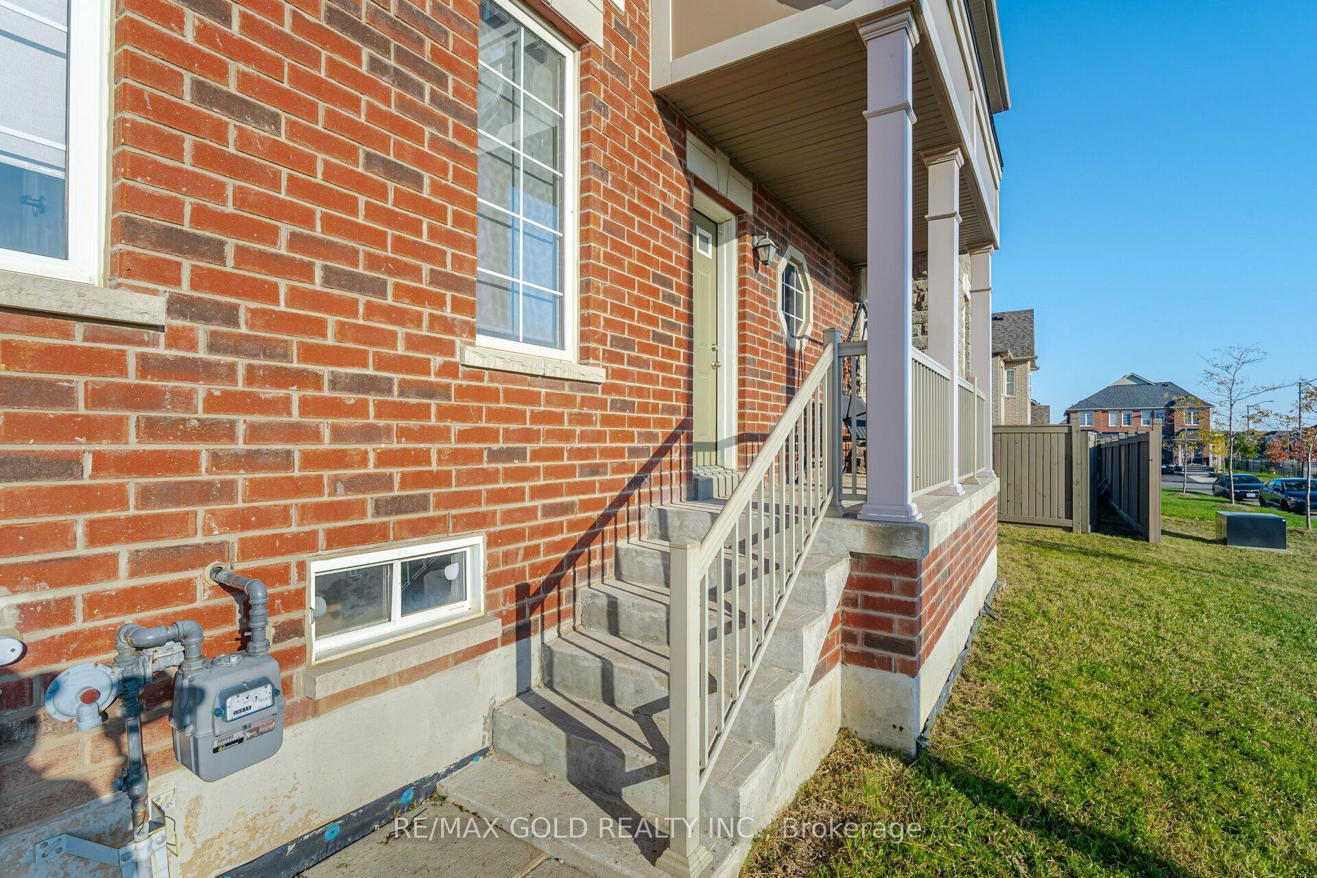 63 Frenchpark Circle