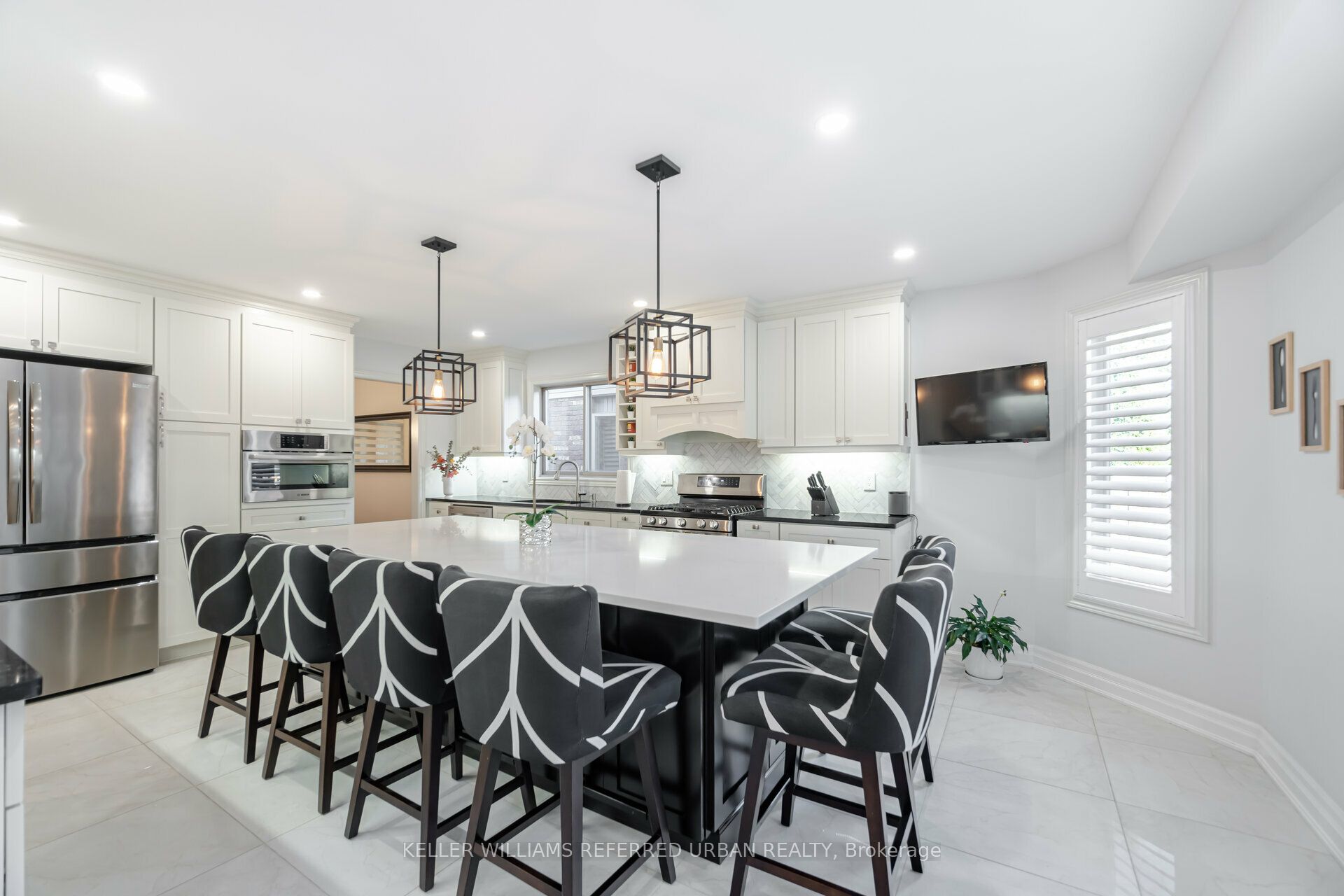 522 Larkspur Lane