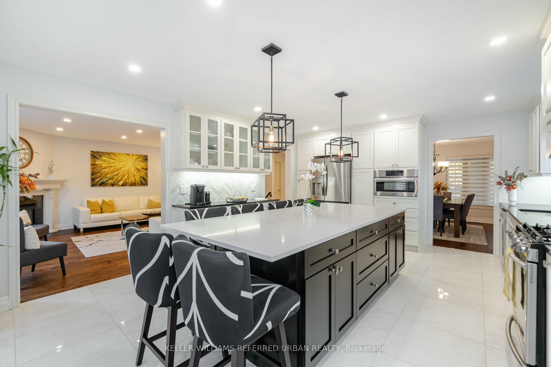 522 Larkspur Lane