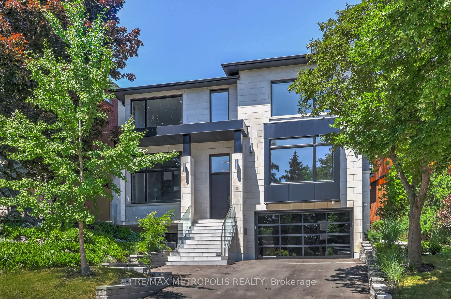 12 Bearwood Drive