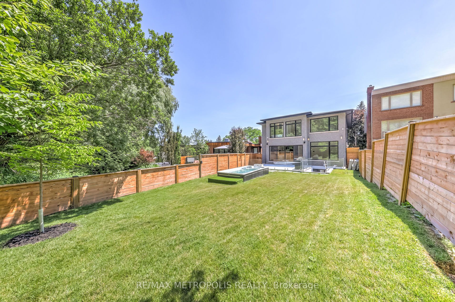 12 Bearwood Drive