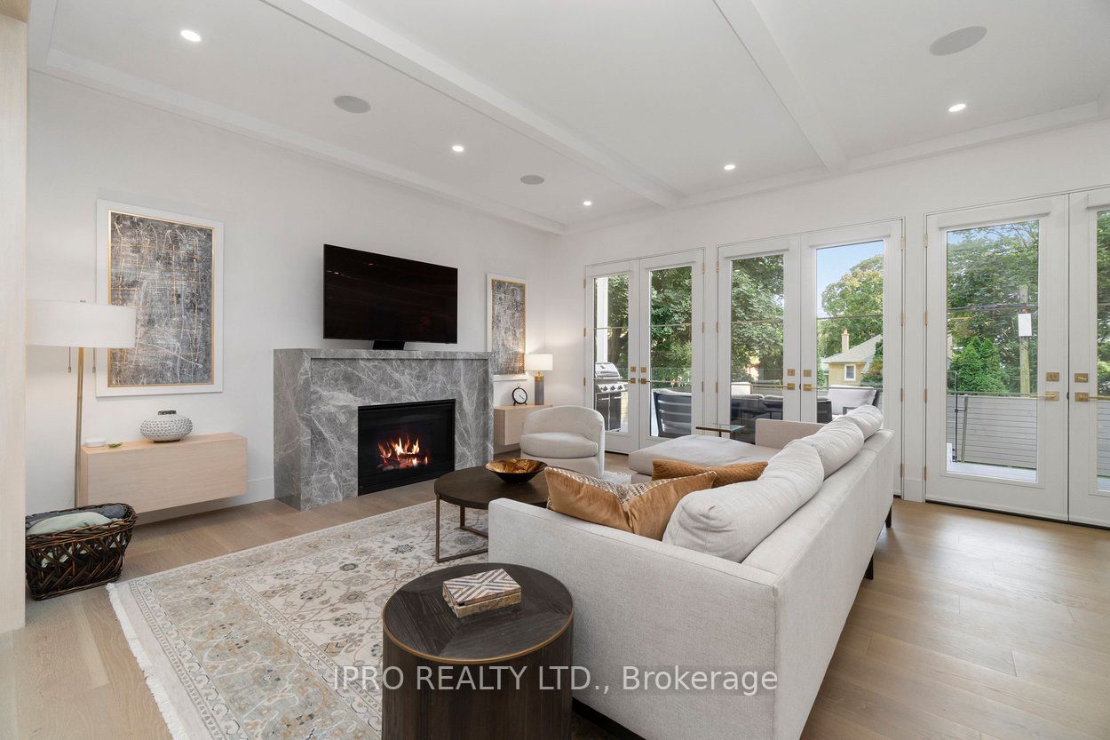 47 Ambleside Avenue