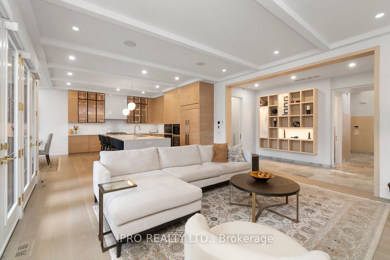 47 Ambleside Avenue
