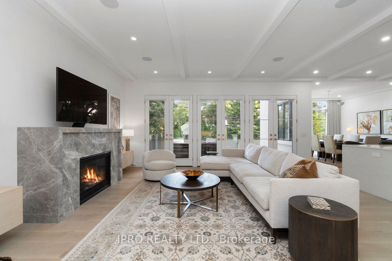 47 Ambleside Avenue