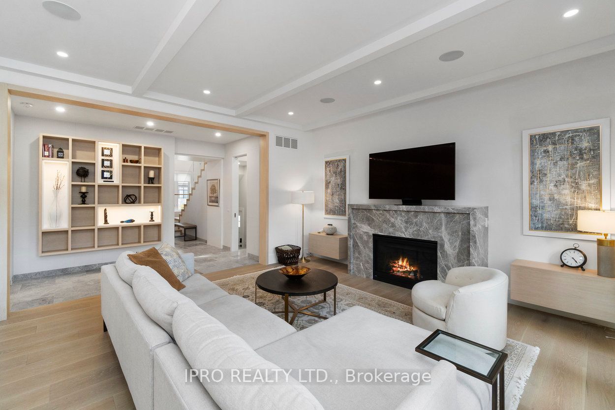 47 Ambleside Avenue