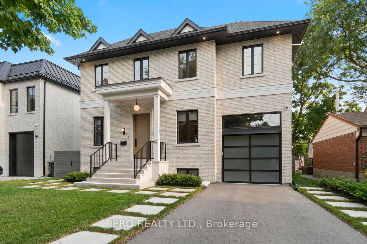 47 Ambleside Avenue