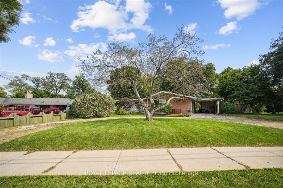 240 South Service Road