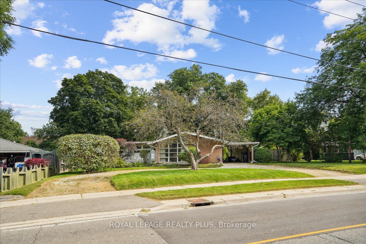 240 South Service Road