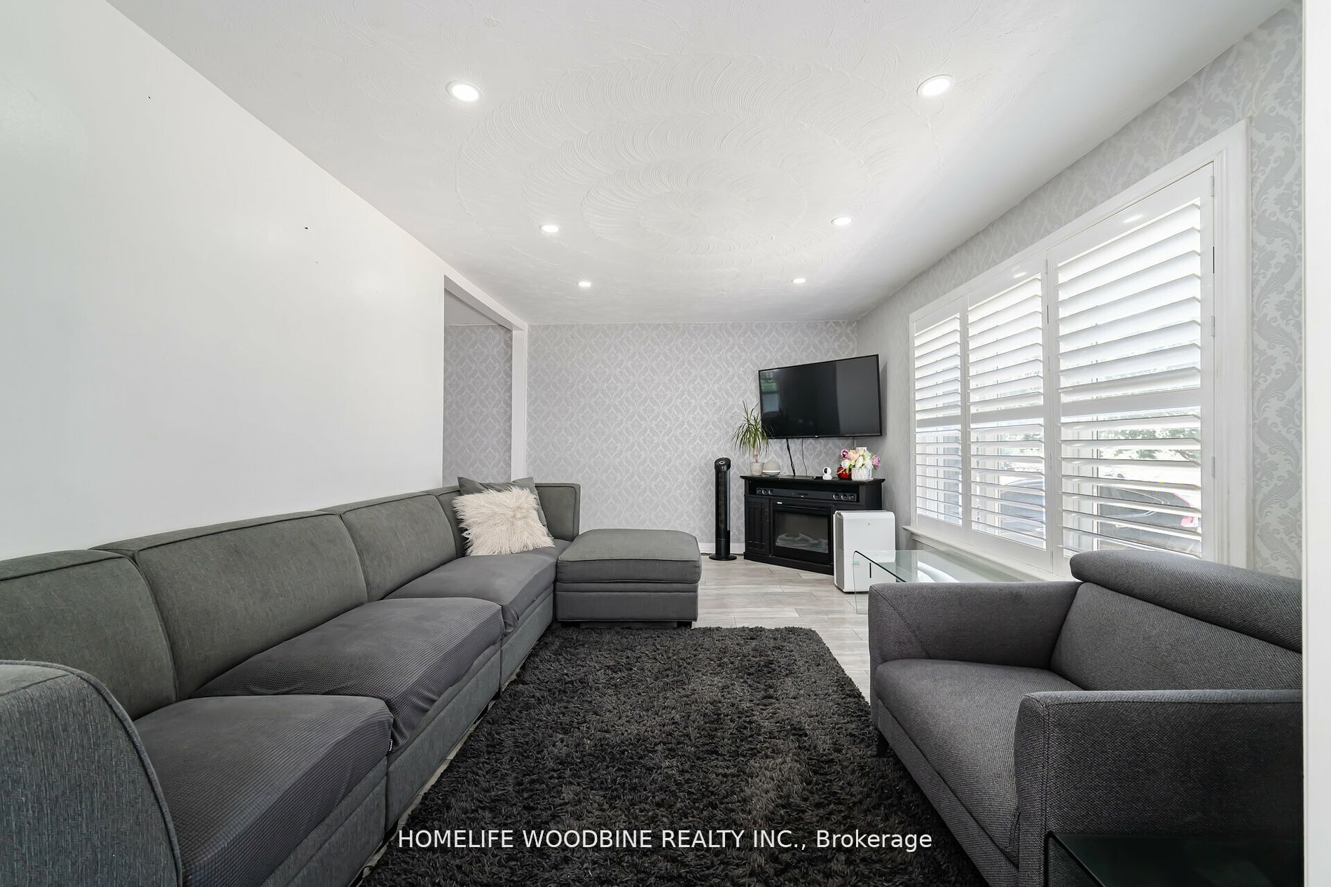 67 Allenby Avenue