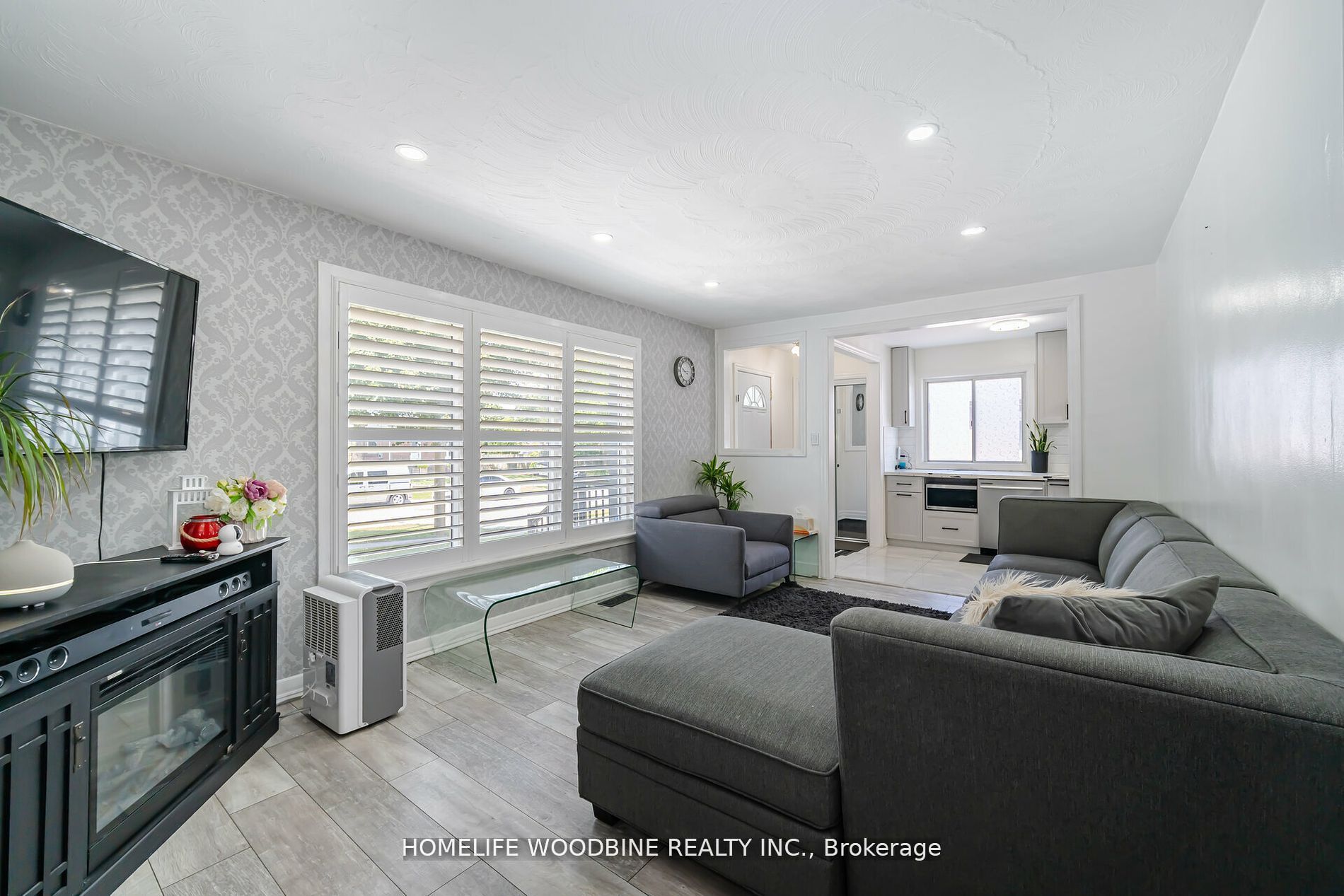 67 Allenby Avenue