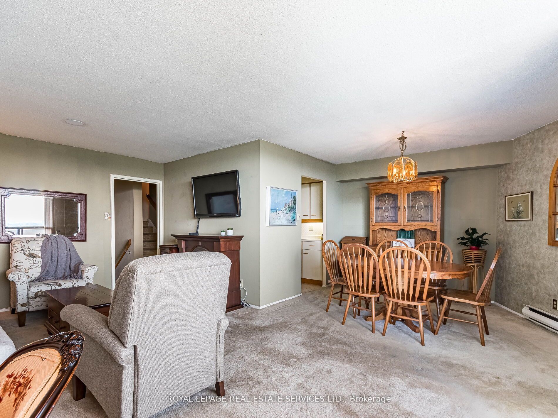 284 Mill Road #PH 8
