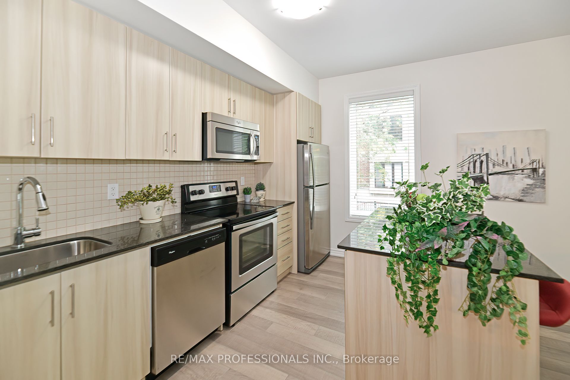 50 Carnation Avenue, #132