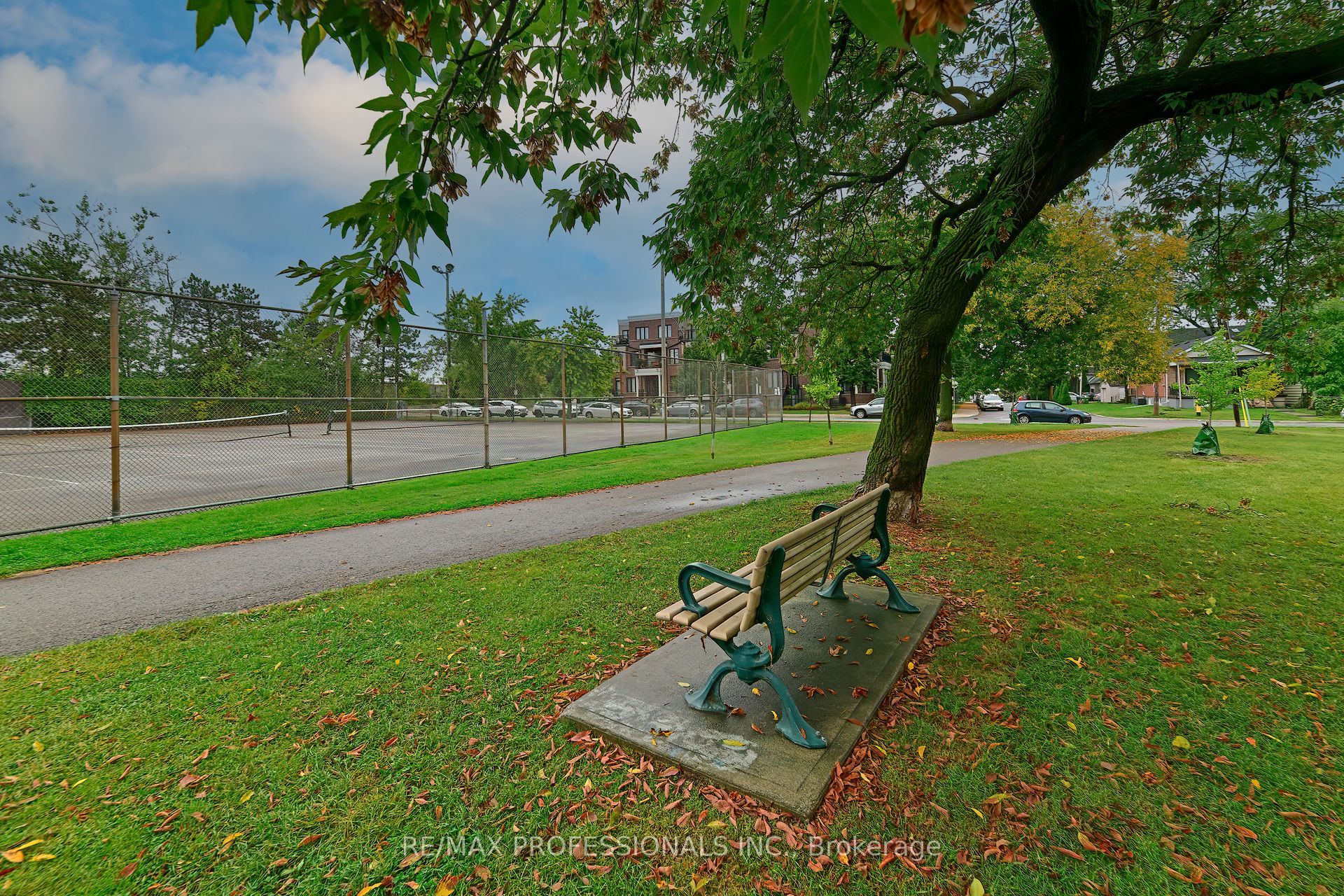 50 Carnation Avenue, #132