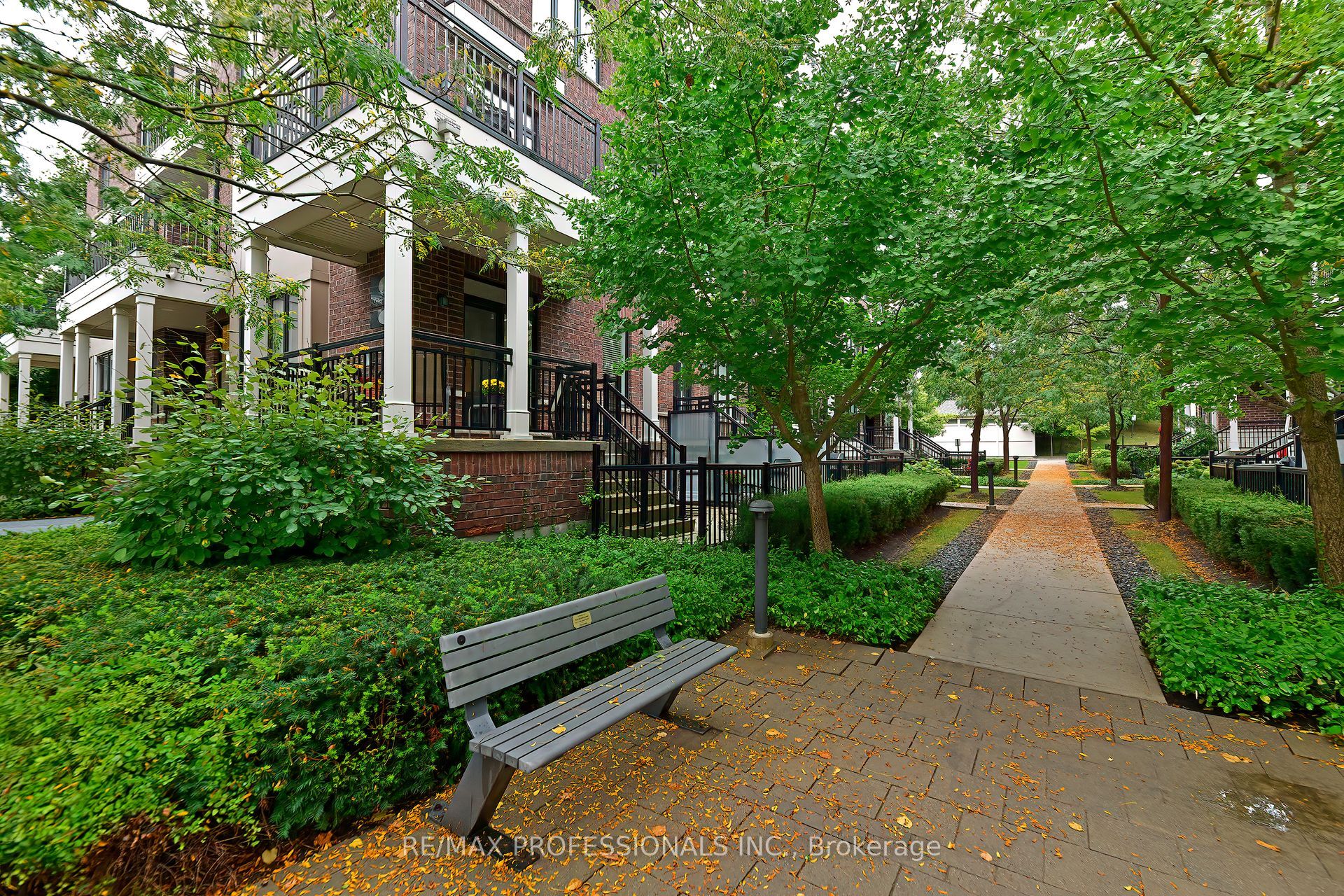 50 Carnation Avenue, #132
