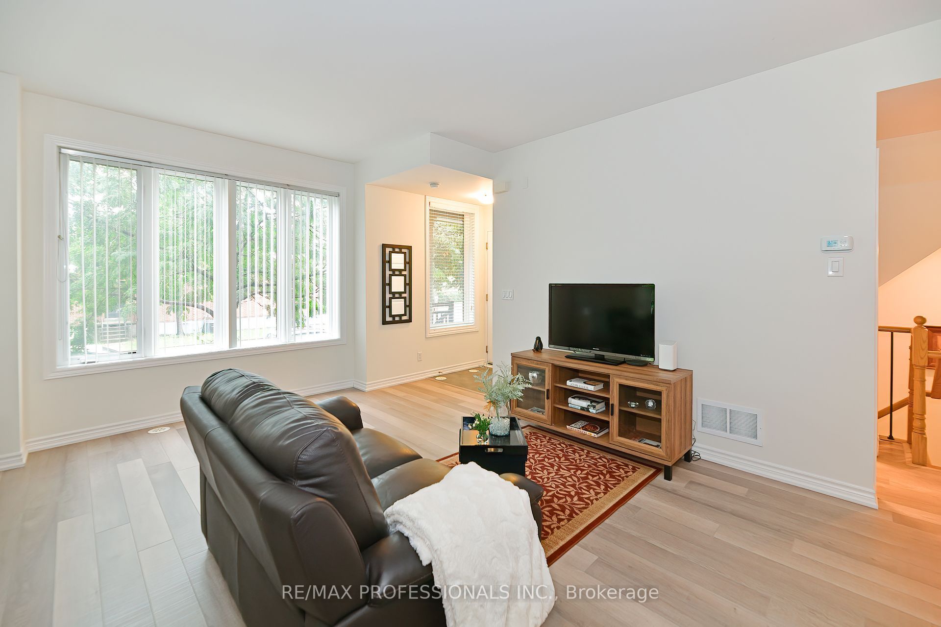 50 Carnation Avenue, #132