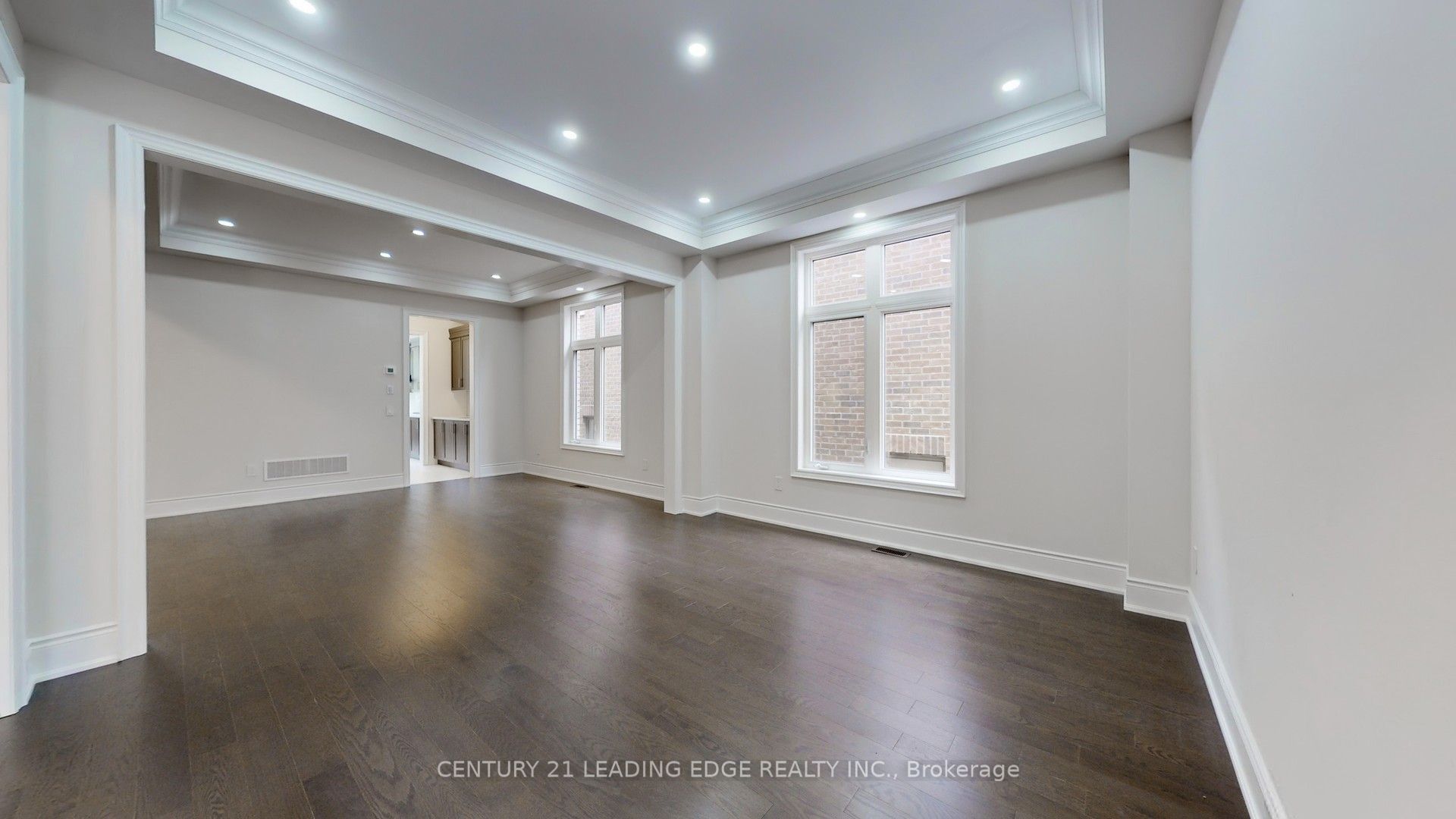 55 Raspberry Ridge Avenue