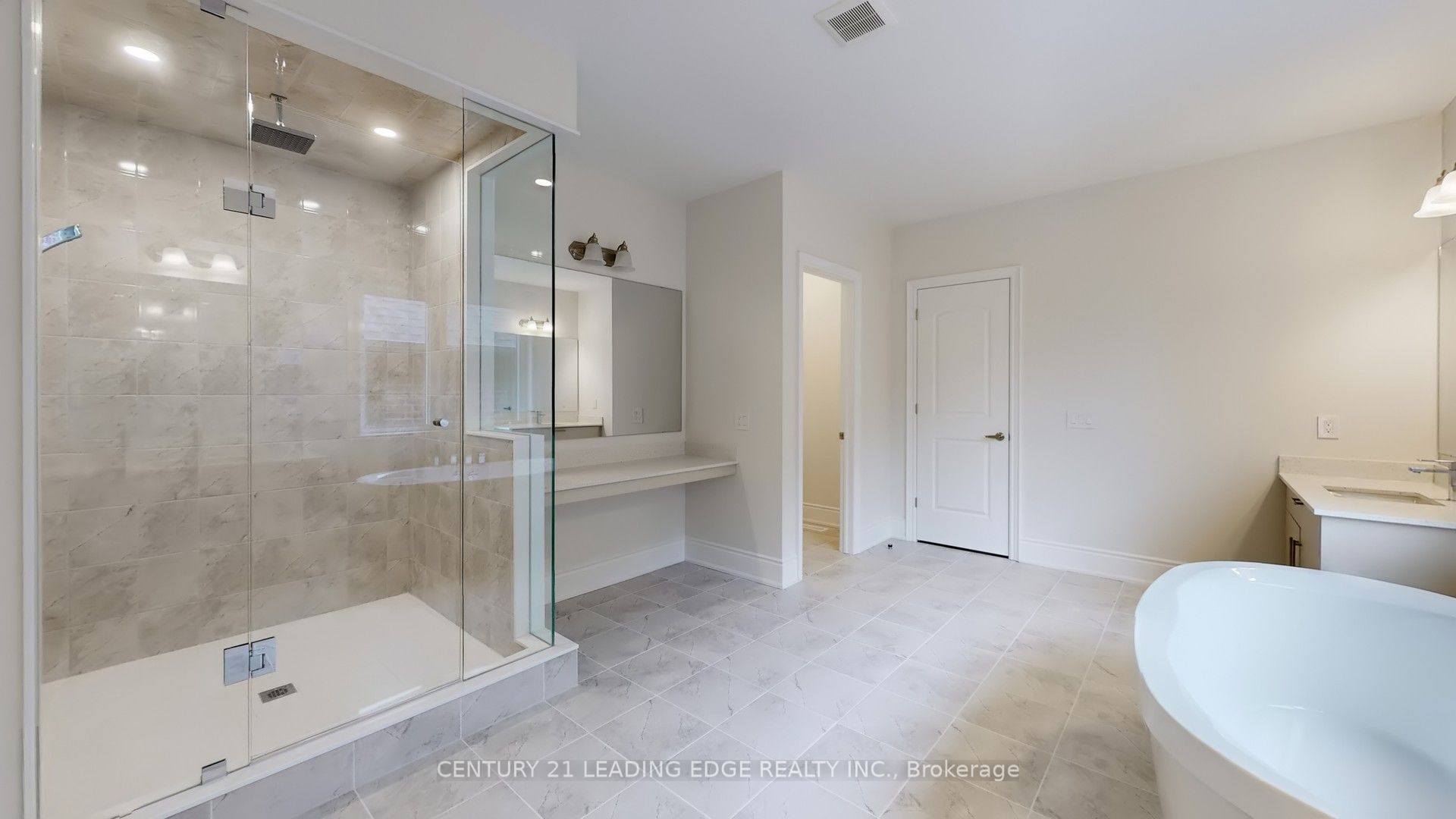 55 Raspberry Ridge Avenue