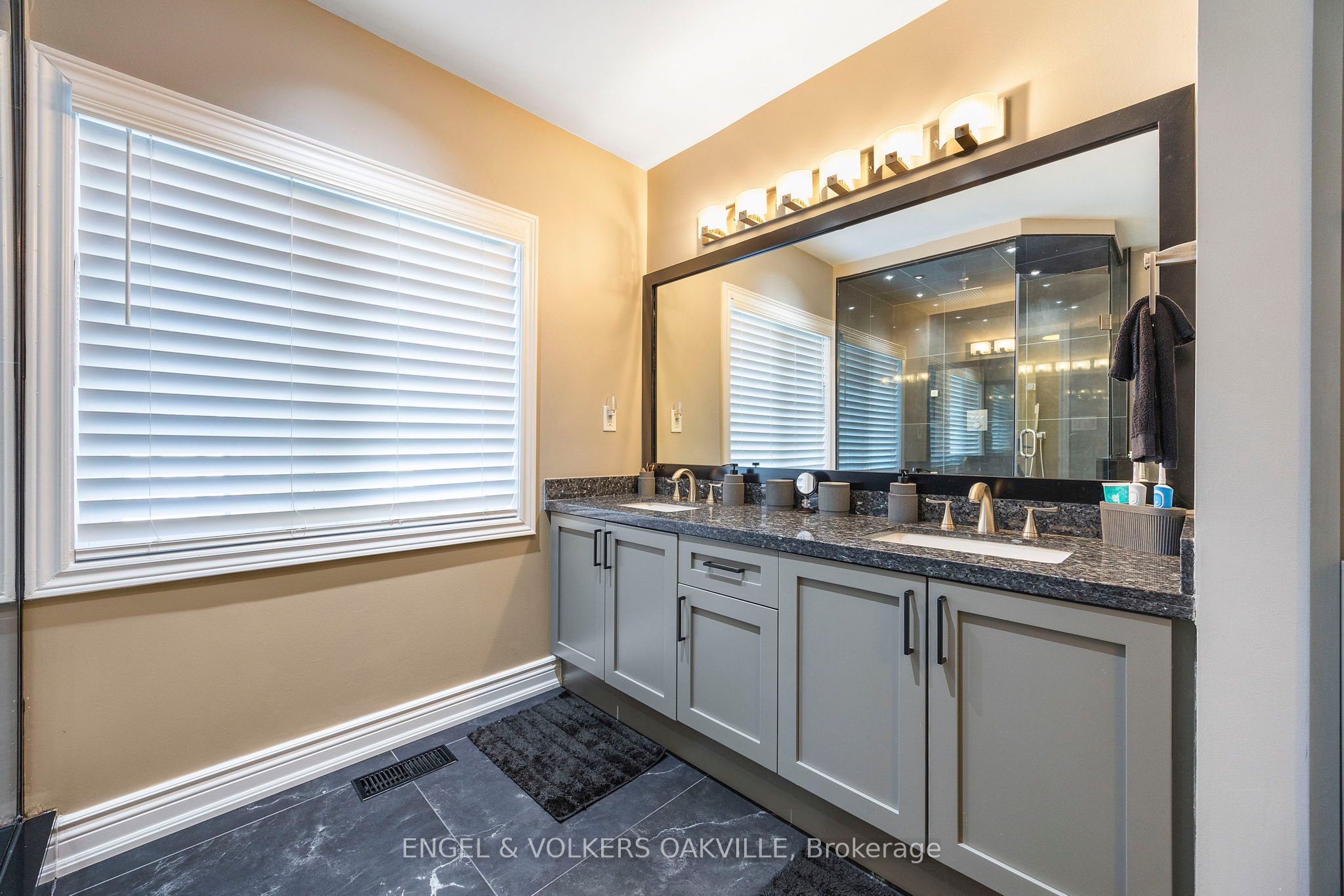 138 Cedargrove Road