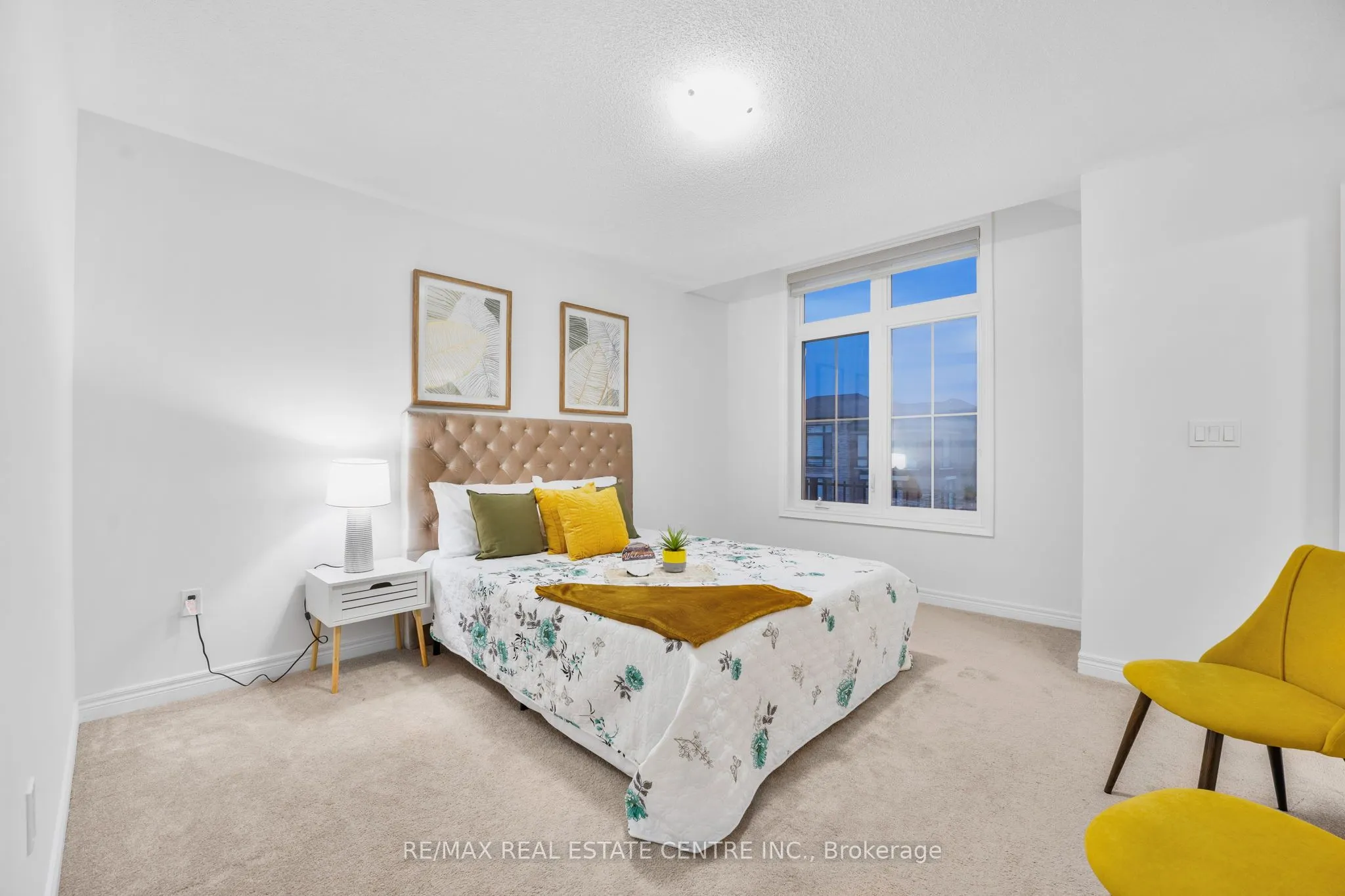 5 Forsyth Crescent E