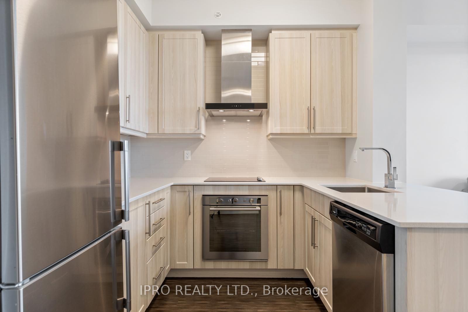 2093 Fairview Street #1606
