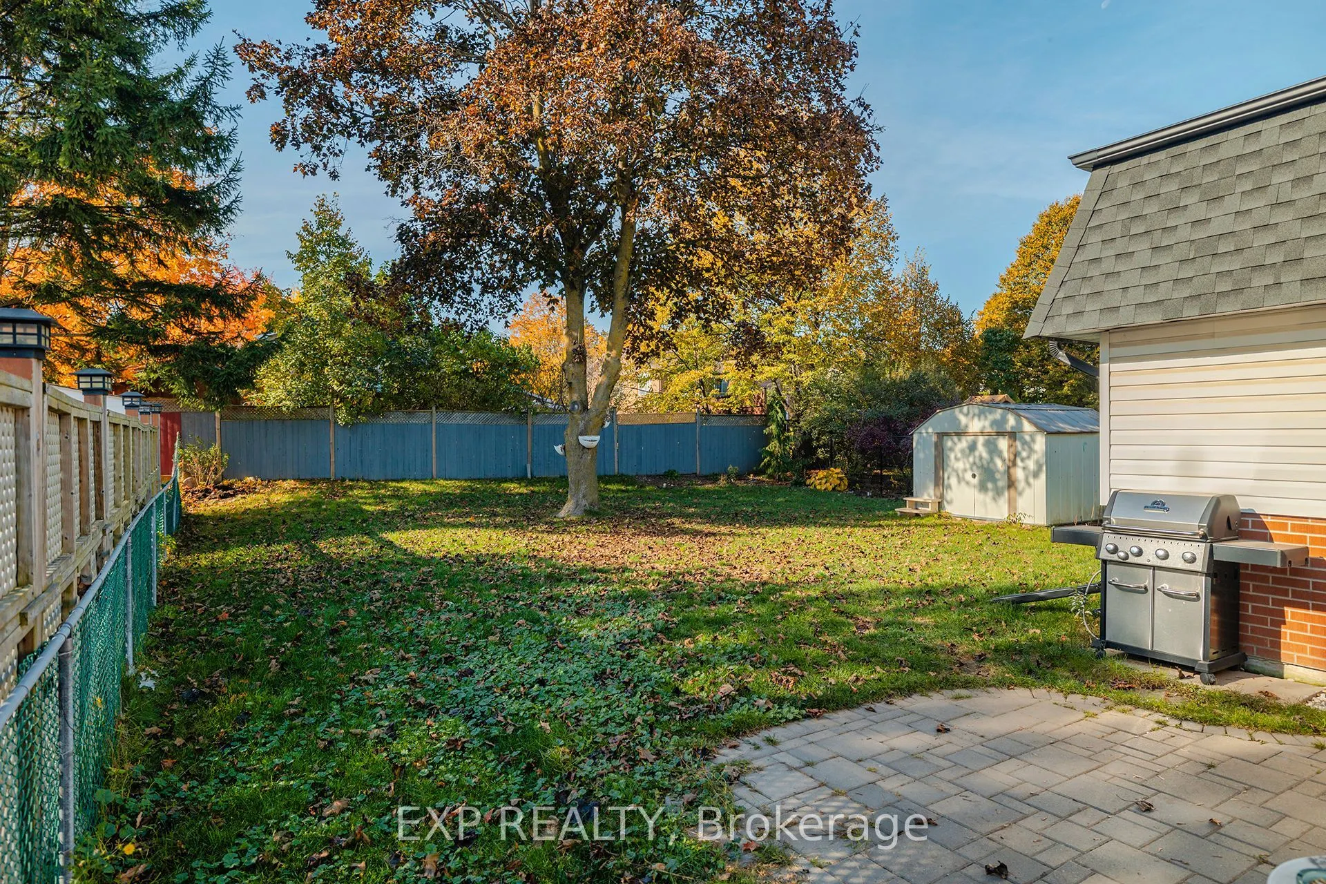 95 Avonmore Crescent