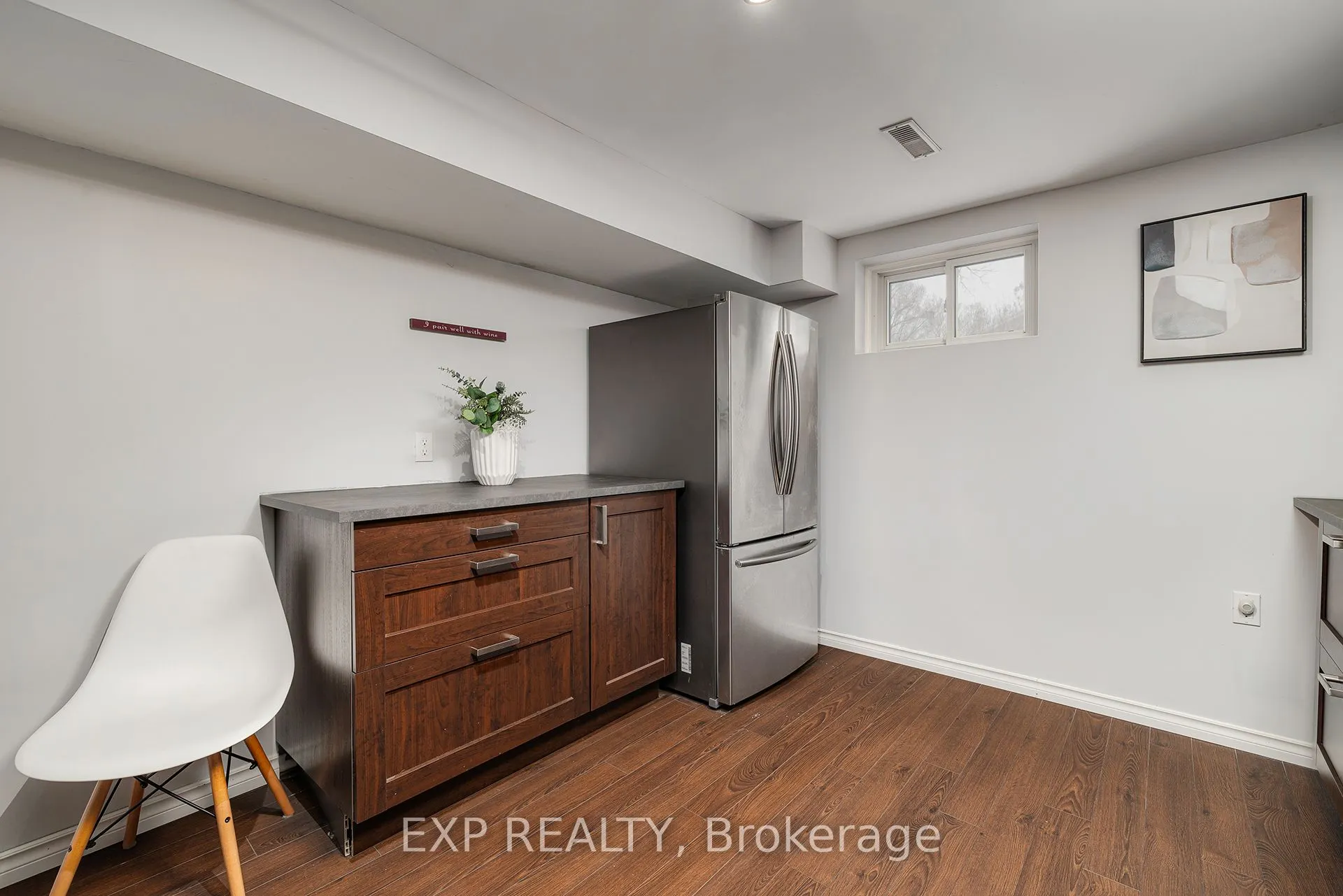 95 Avonmore Crescent