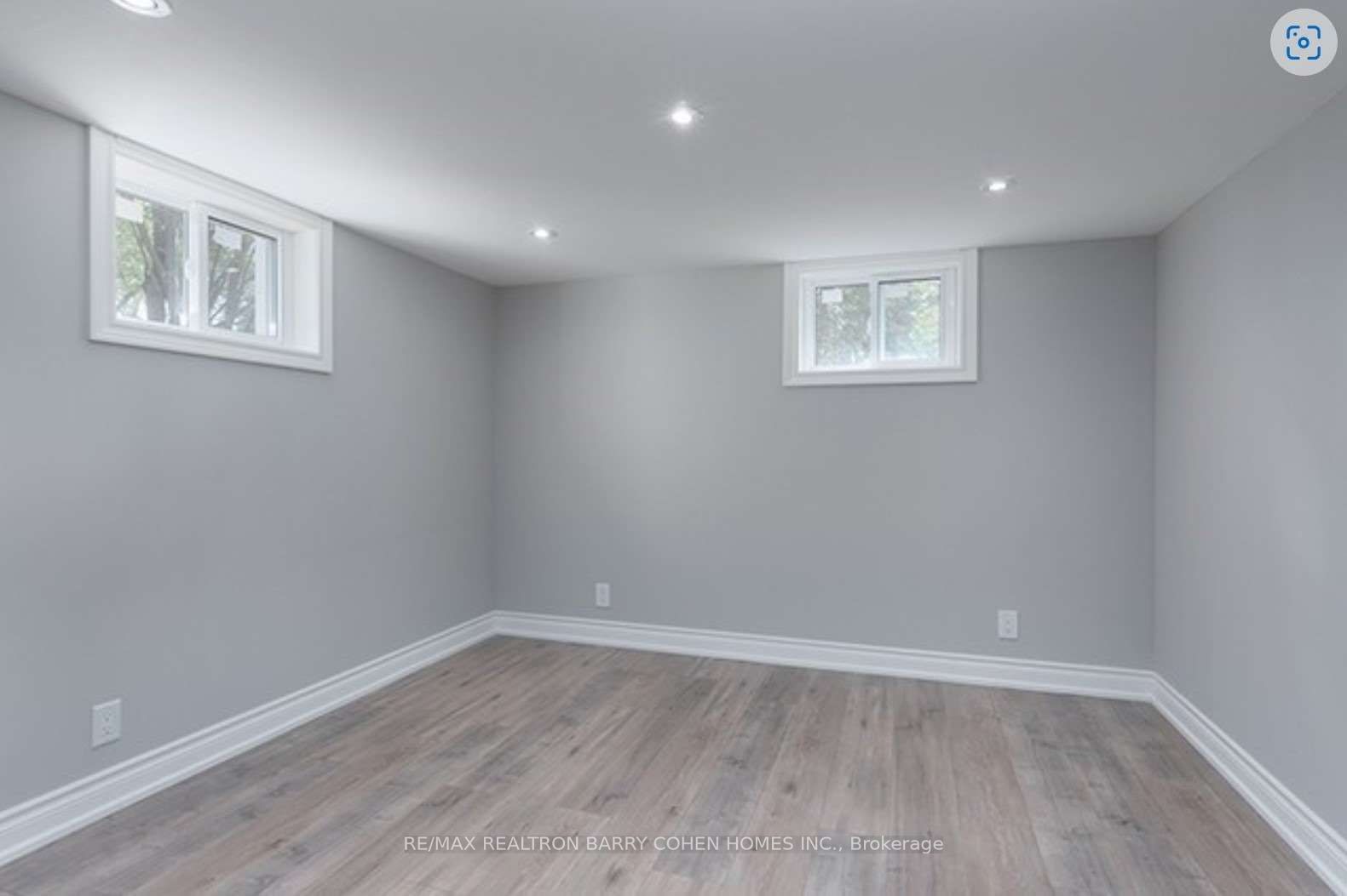 15 Delroy Drive