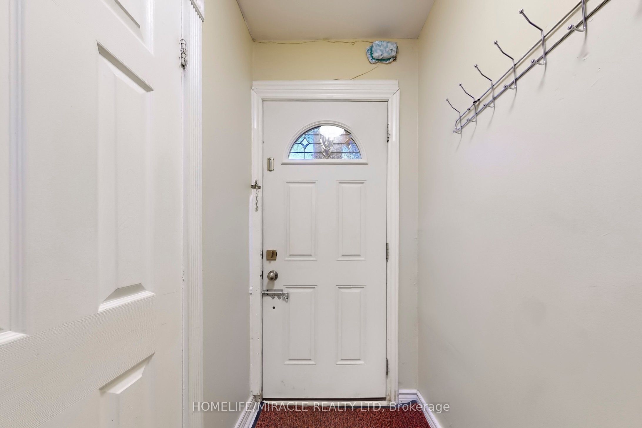 61 Driftwood Avenue, #7