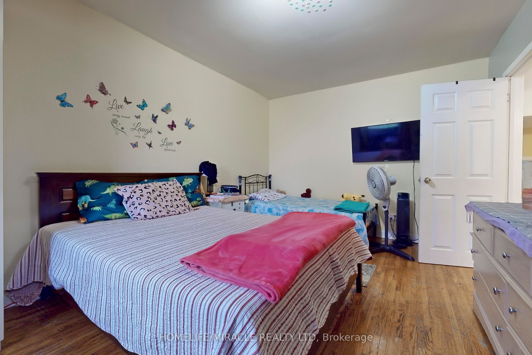 61 Driftwood Avenue, #7