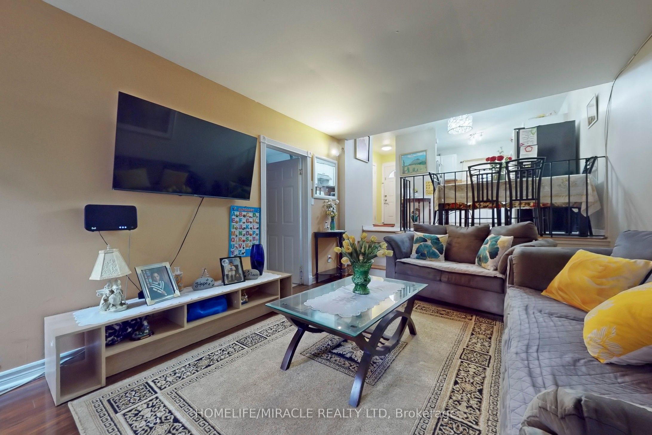 61 Driftwood Avenue, #7