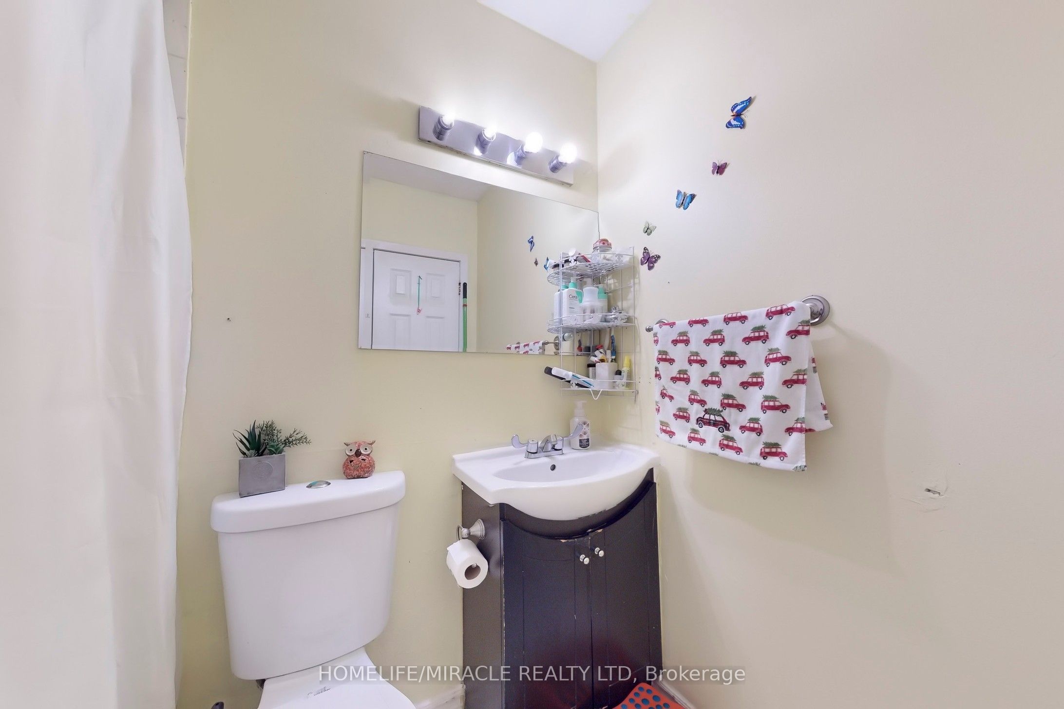 61 Driftwood Avenue, #7