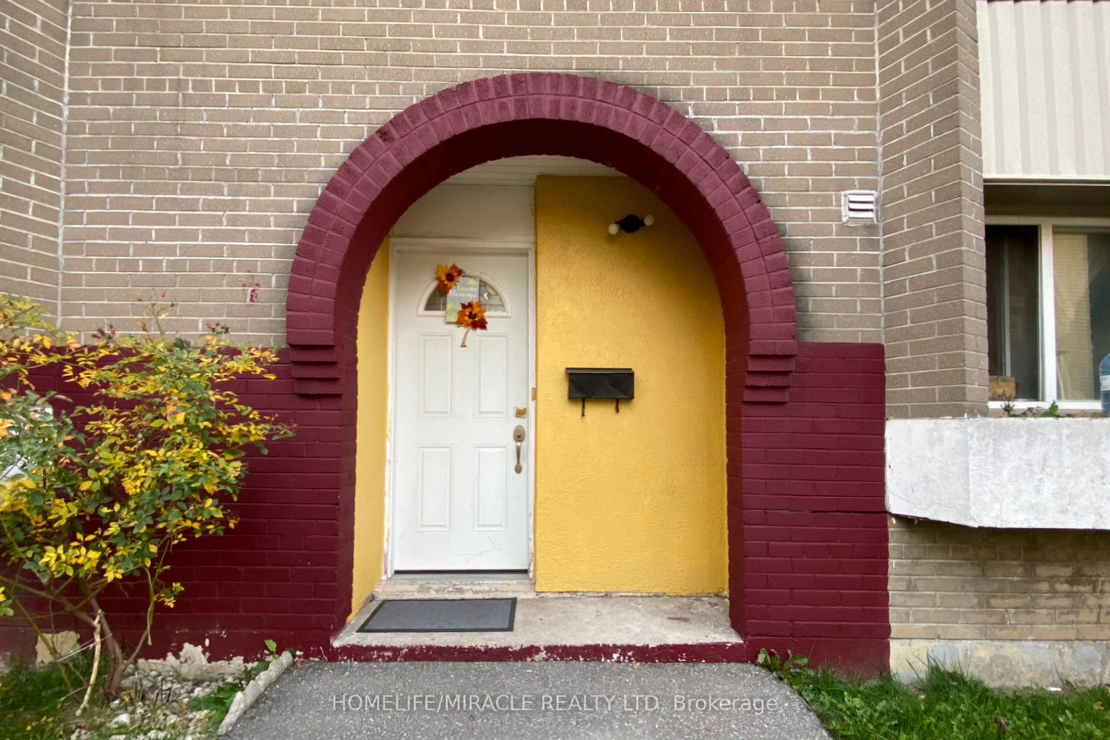 61 Driftwood Avenue, #7