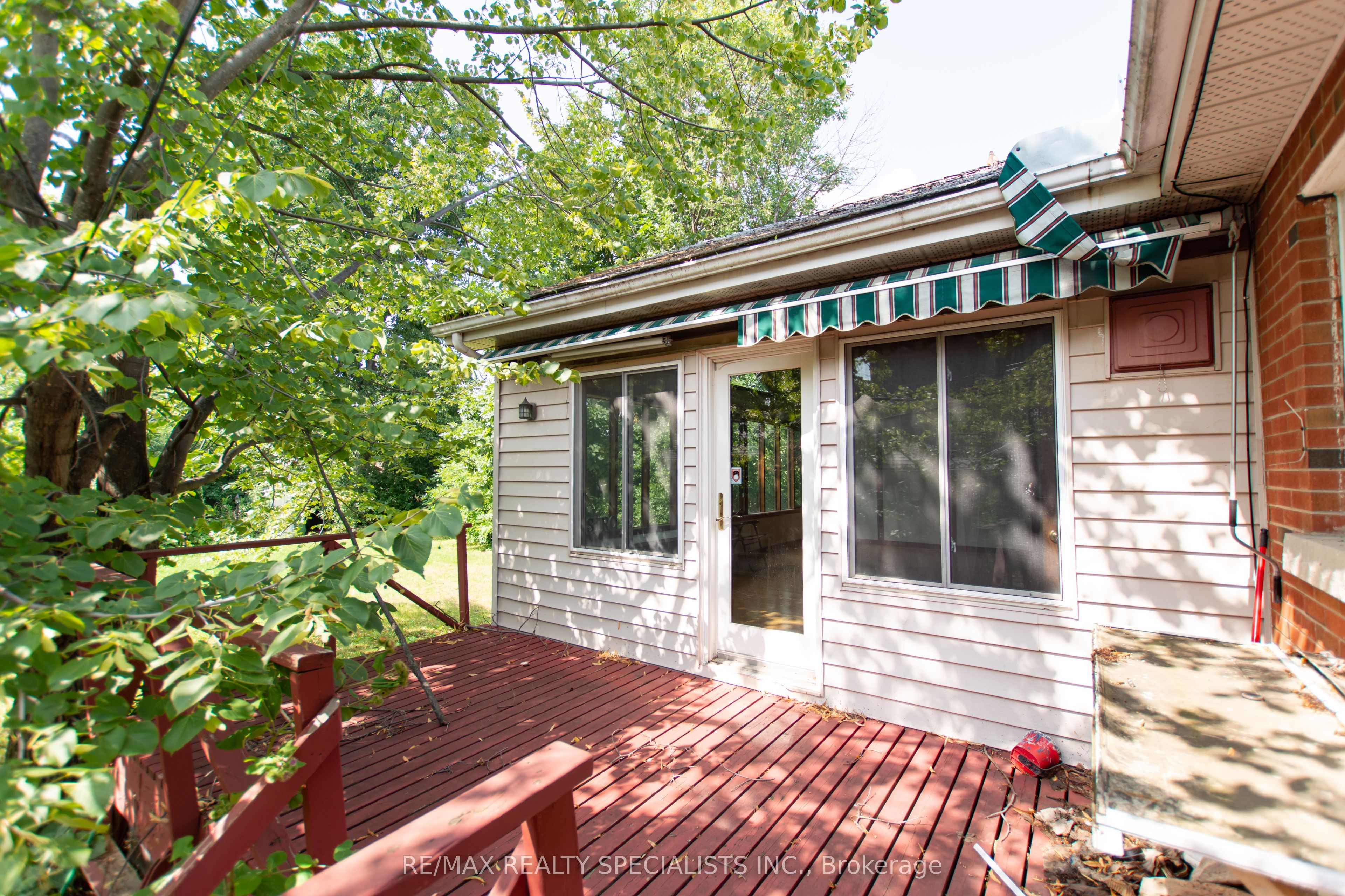 1319 Rebecca Street