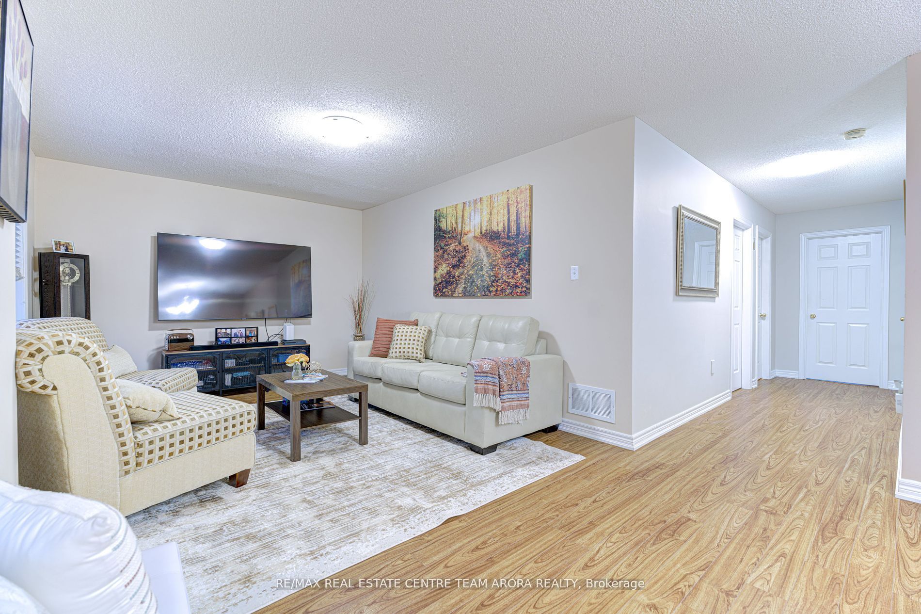 10 Pergola Way