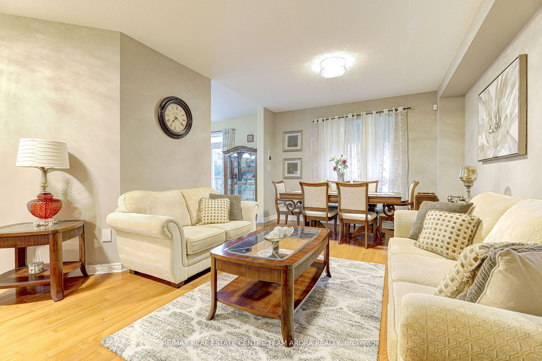 10 Pergola Way