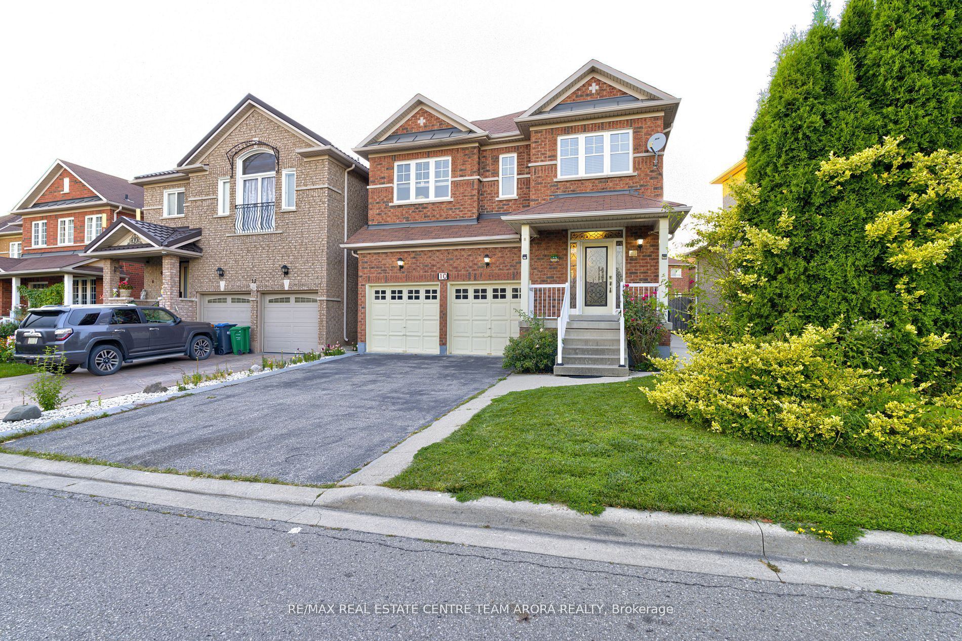 10 Pergola Way